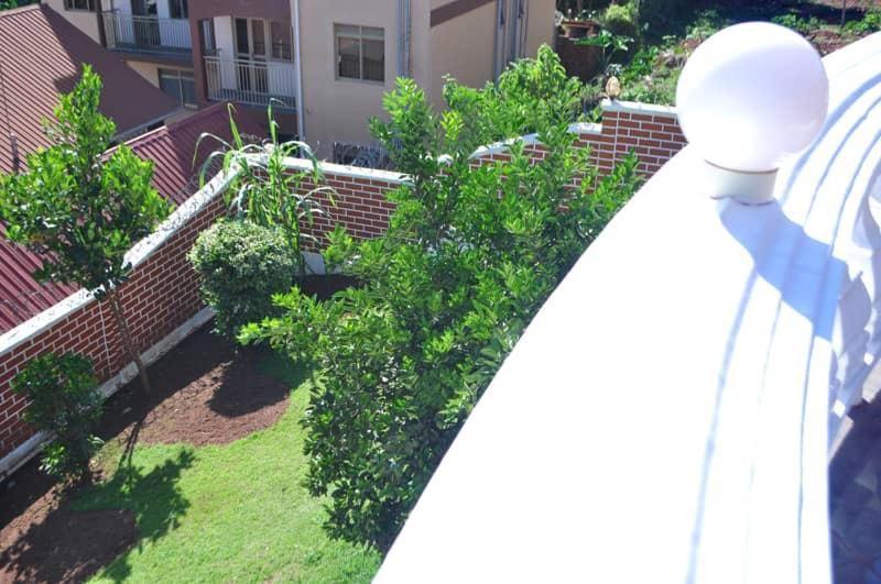 Plot 4 Kavuma Close Villa Kampala Ngoại thất bức ảnh