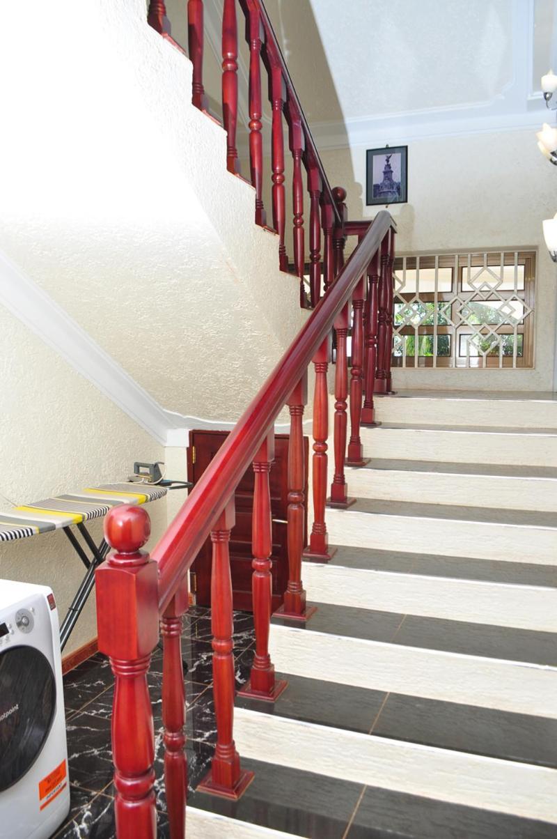 Plot 4 Kavuma Close Villa Kampala Ngoại thất bức ảnh